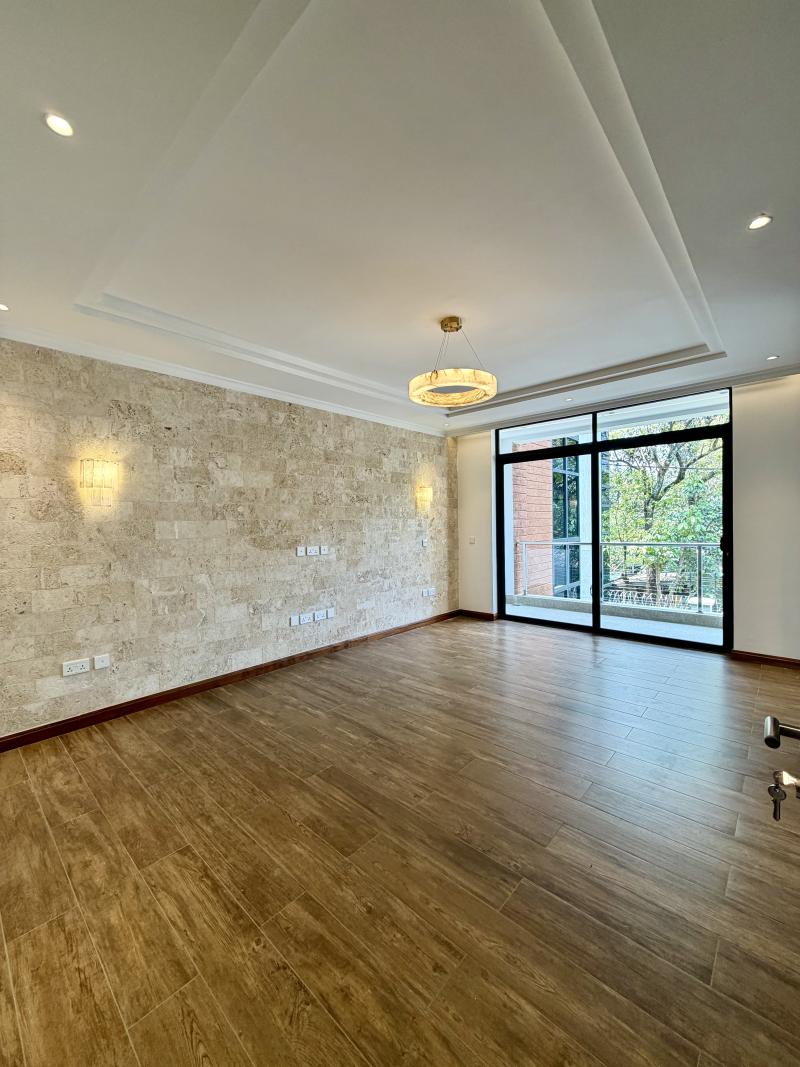 4 Bedroom Bespoke Villa for Rent in  Lavington  photo 2